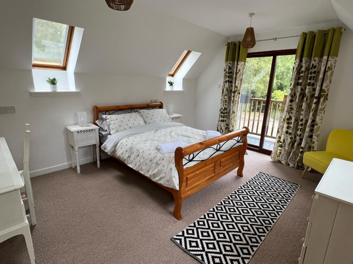 Birchwood Cottage Tore Екстериор снимка